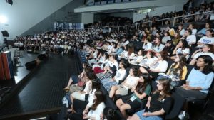 The nearly 800 youth in attendance at a lecture at Bar-Ilan University concerning the sovereignty movement in Israel. Photo by David Weil.