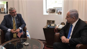 Indiana Gov. Eric J. Holcomb with Israeli Prime Minister Benjamin Netanyahu in Jerusalem, May 2021. Credit: Imagine Indiana/Flickr. 